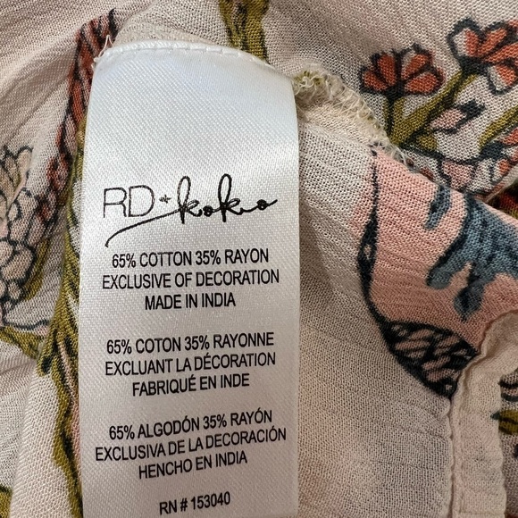 Anthropology RD + KoKo boho women’s cream and floral peasant design blouse - Picture 10 of 10